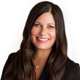 Amanda Armstrong, real-estate agent